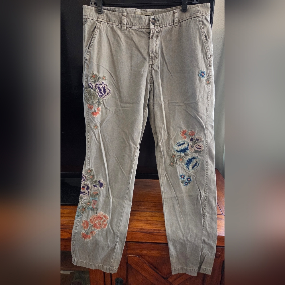 Johnny Was JW LA Embroidered Cropped Cargo Pants Size Medium Green